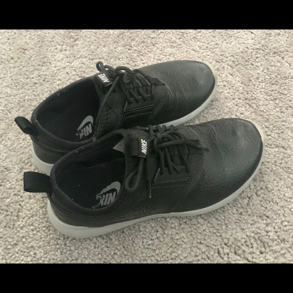 Nike leather shoes